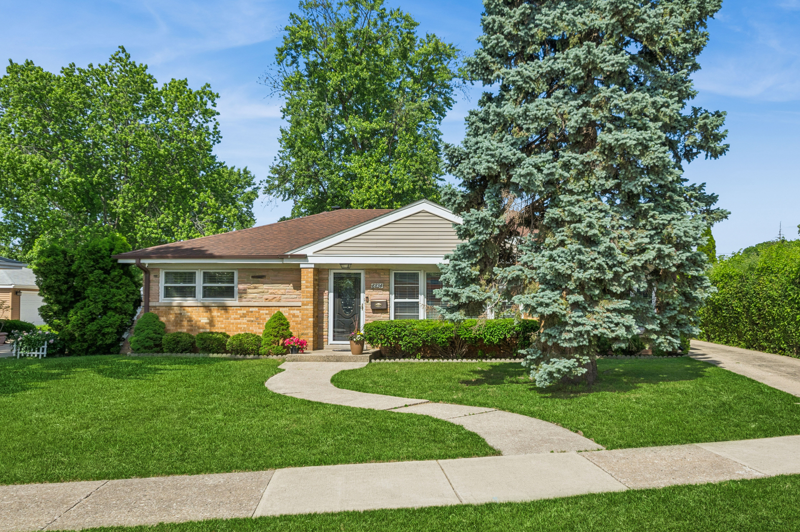 8834 Shermer Road Morton Grove, IL 60053 - Photo 2 of 31
