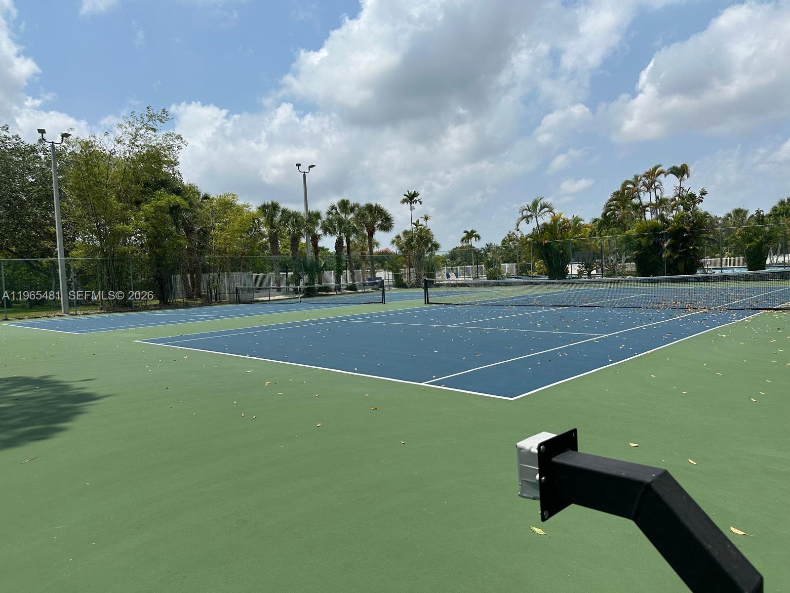 10916 Southwest 70th Terrace Miami, FL 33173 - Photo 35 of 39 a view of a tennis court