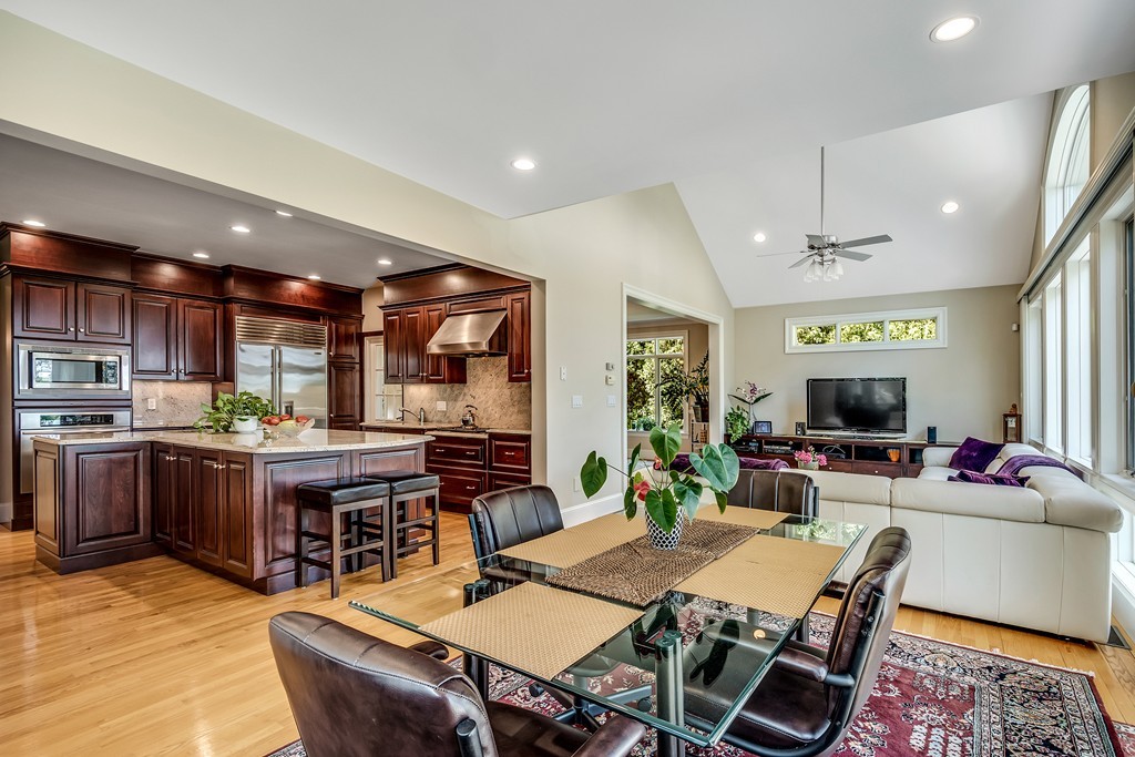 36 Sky View Circle Newton, MA 02459 - Photo 9 of 29