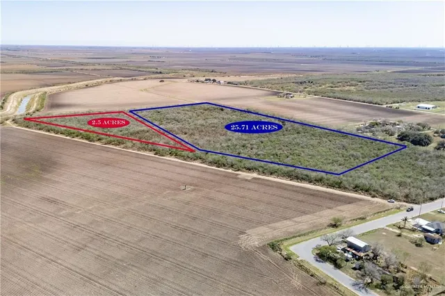 a view of an outdoor space