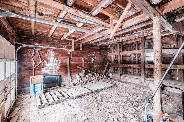 $495,800 | 51 Oxford Street, Paris, ME 04281