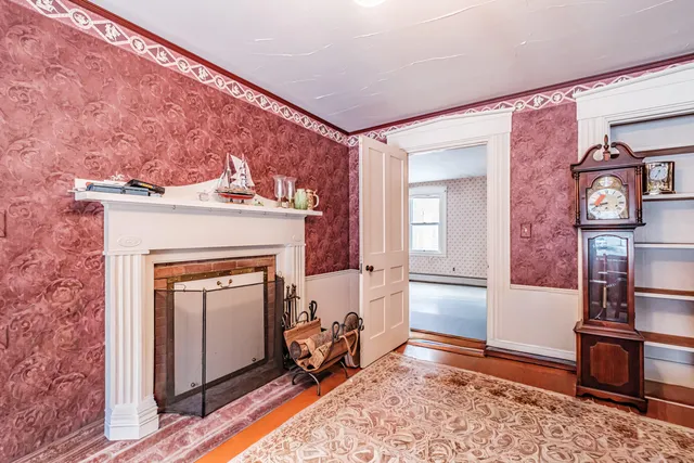 $495,800 | 51 Oxford Street, Paris, ME 04281