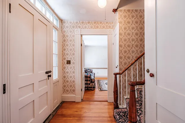 $495,800 | 51 Oxford Street, Paris, ME 04281