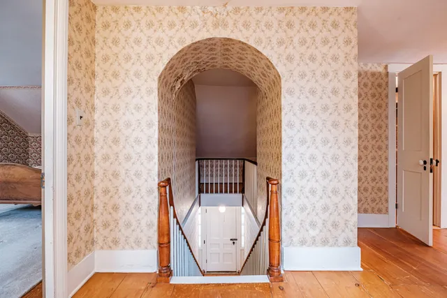 $495,800 | 51 Oxford Street, Paris, ME 04281