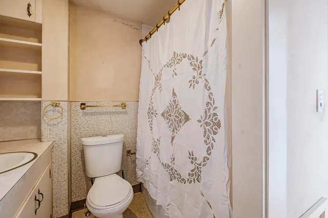 $495,800 | 51 Oxford Street, Paris, ME 04281