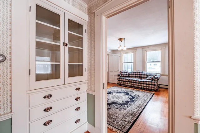 $495,800 | 51 Oxford Street, Paris, ME 04281