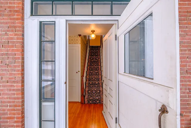 $495,800 | 51 Oxford Street, Paris, ME 04281