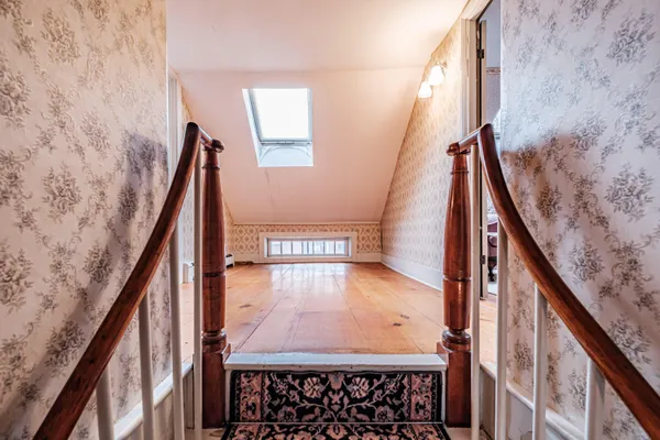 $495,800 | 51 Oxford Street, Paris, ME 04281