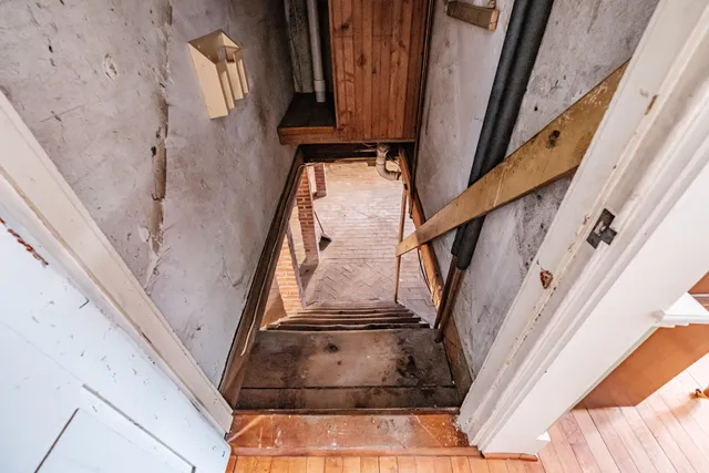 $495,800 | 51 Oxford Street, Paris, ME 04281