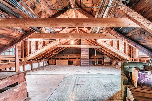 $495,800 | 51 Oxford Street, Paris, ME 04281