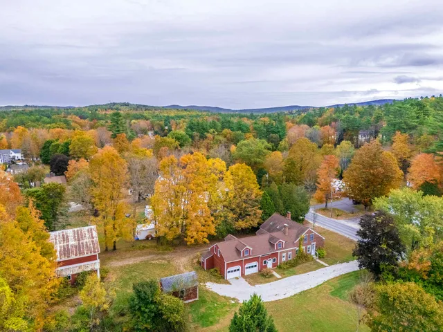 $495,800 | 51 Oxford Street, Paris, ME 04281