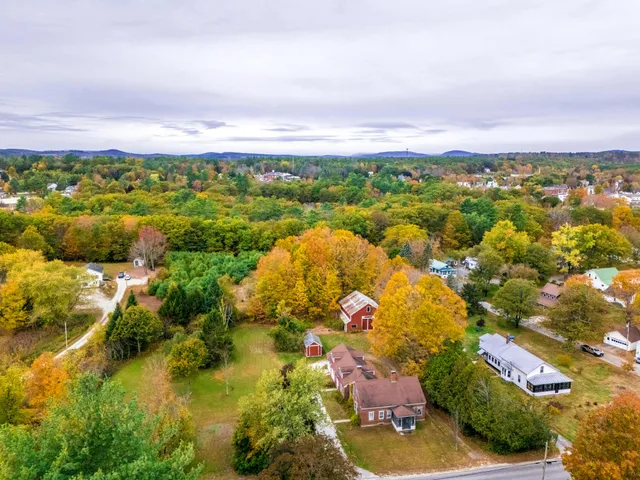 $495,800 | 51 Oxford Street, Paris, ME 04281