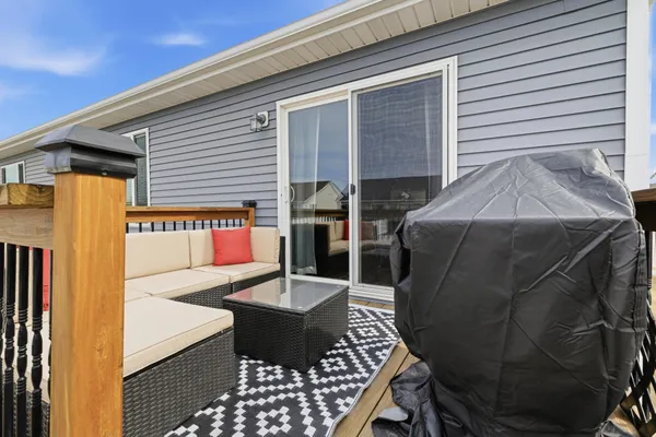 $288,000 | 1332 4th Street Northwest, West Fargo, ND 58078