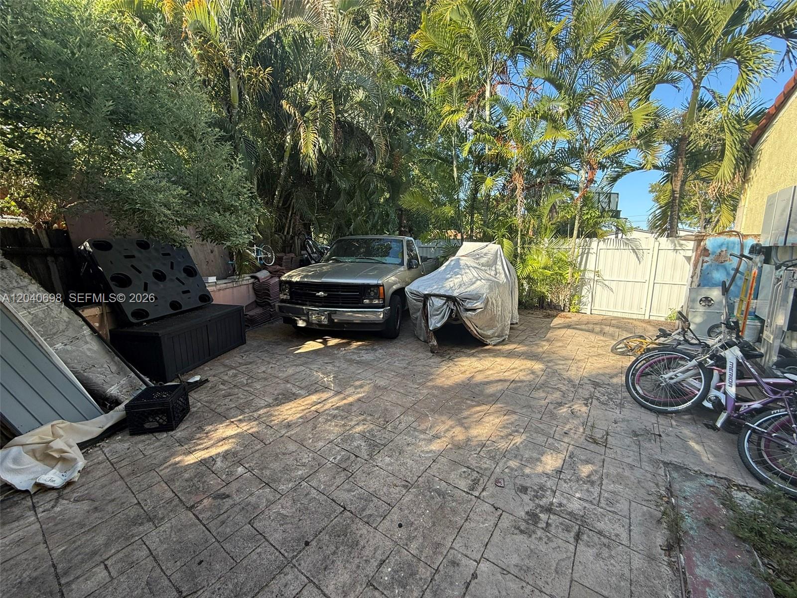 202 To To Lo Chee Drive Hialeah, FL 33010 - Photo 48 of 48