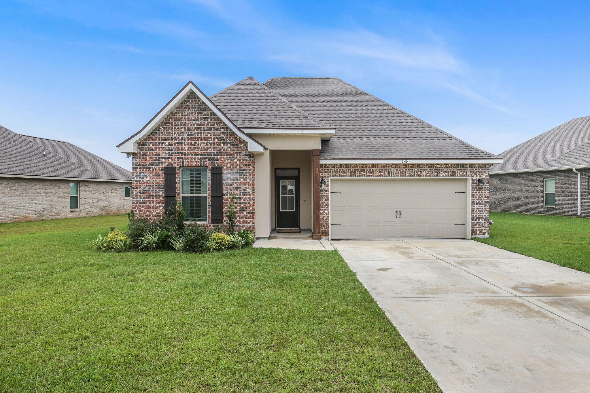 9988 Chipper Lane Foley, AL 36535 - Photo 1 of 26 Front Of Structure