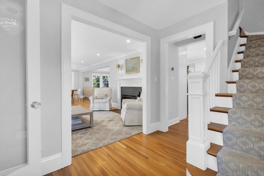 2 Hillcrest Road Marblehead, MA 01945 - Photo 21 of 38