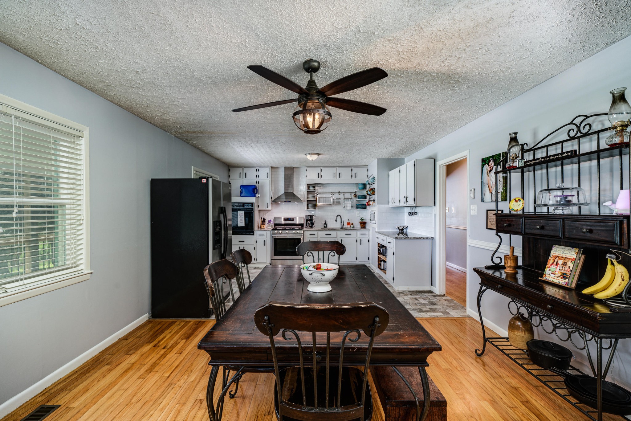 144 Meister Hills Road Deer Lodge, TN 37726 - Photo 6 of 40 a view of a workspace with furniture and a window