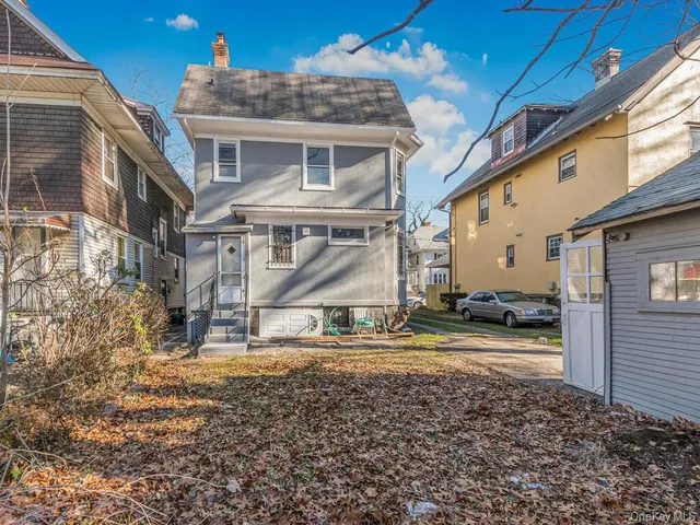 $769,000 | 332 Tecumseh Avenue, Mount Vernon, NY 10553