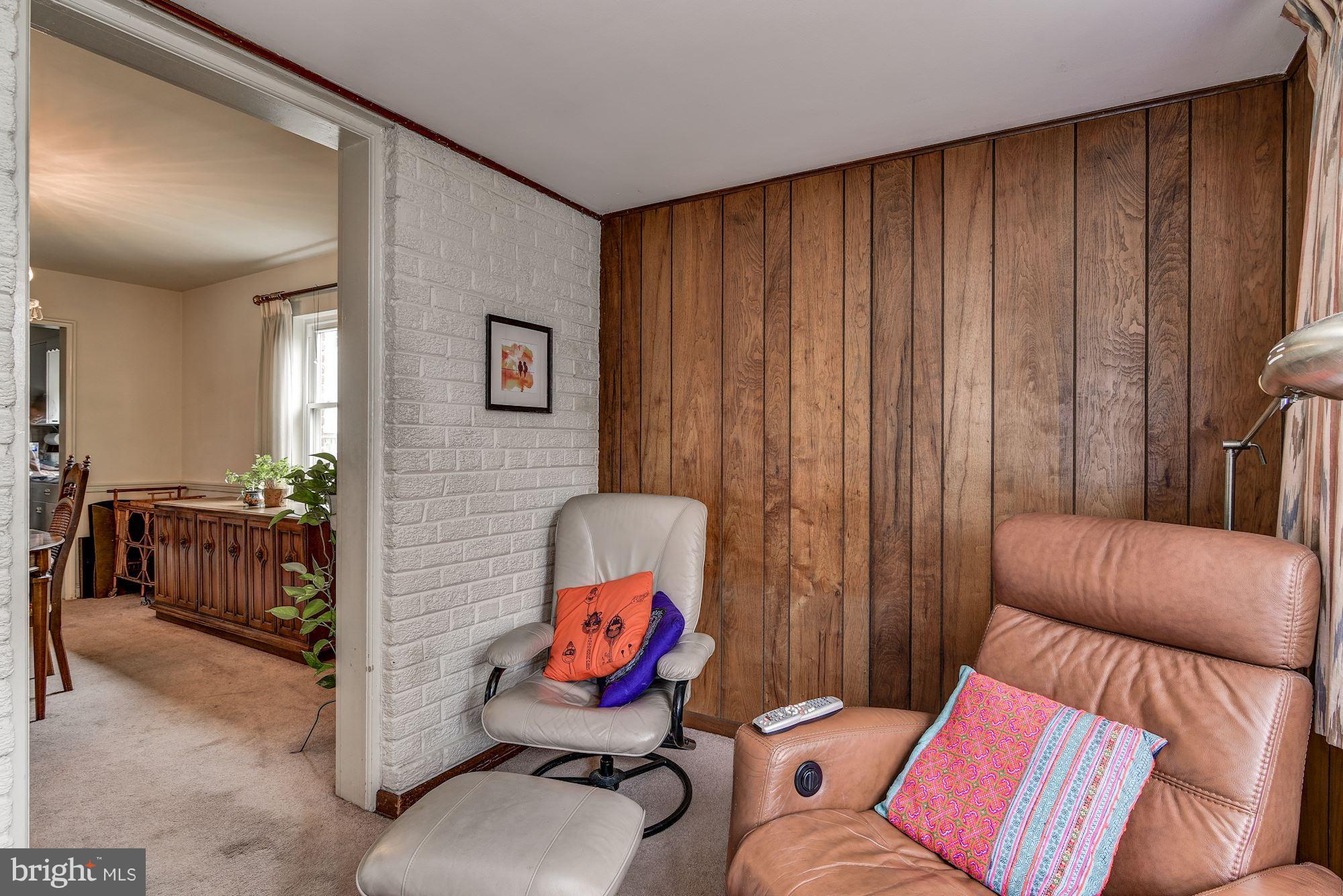 2600 Spencer Road Chevy Chase, MD 20815 - Photo 11 of 29 Main-Level Den