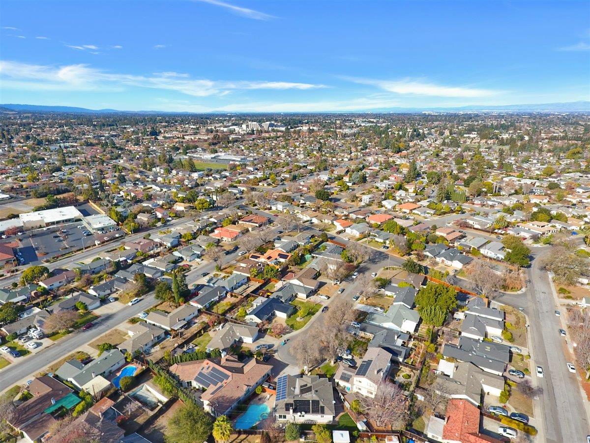 10846 Willowbrook Way Cupertino, CA 95014 - Photo 46 of 48 an aerial view of multiple house