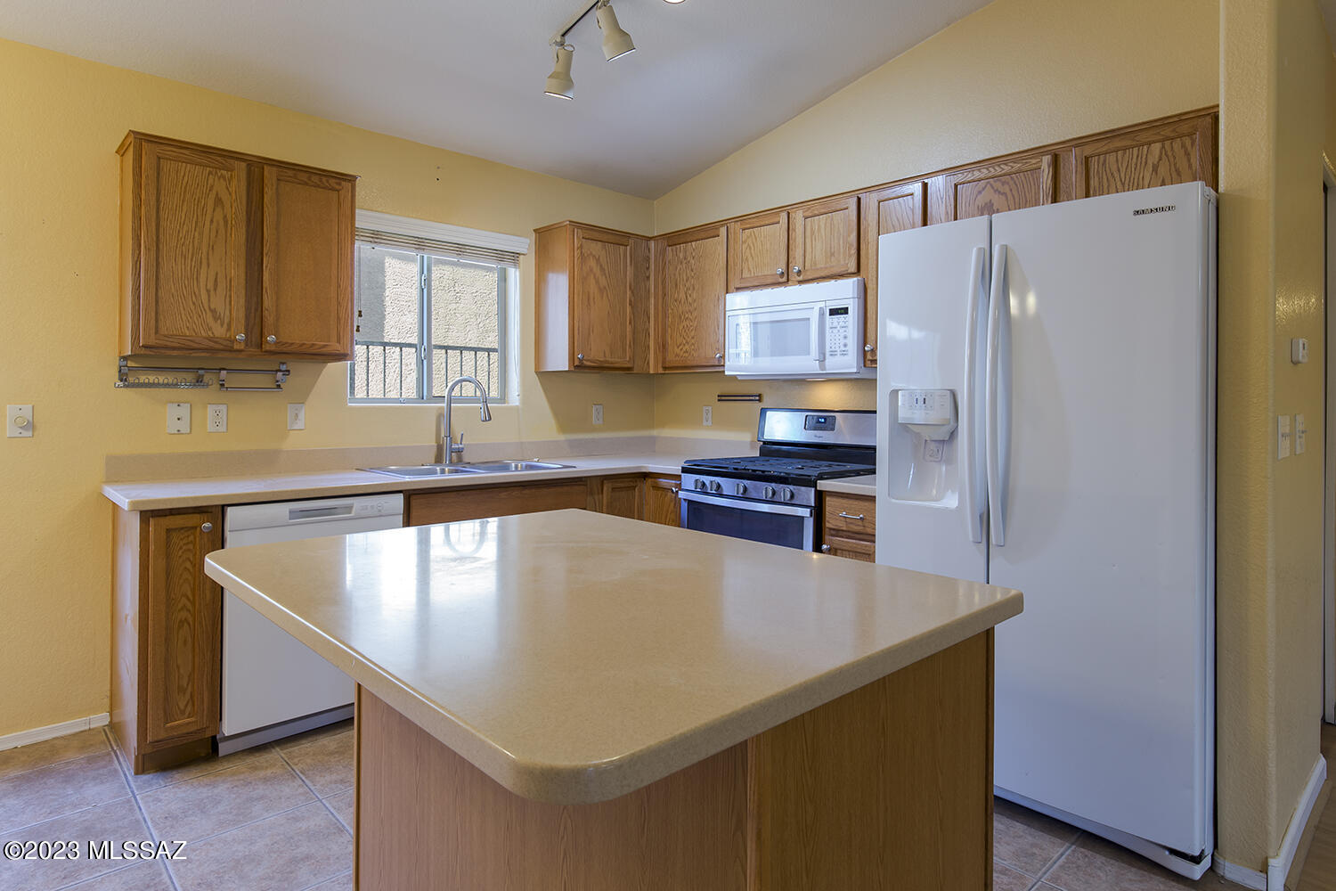 13282 East Mineta Ridge Drive Vail, AZ 85641 - Photo 26 of 50