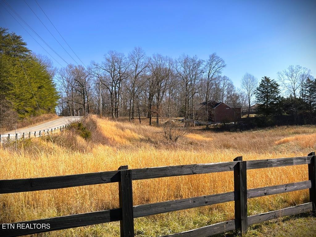 41 Bald Eagle Road Celina, TN 38551 - Photo 28 of 34