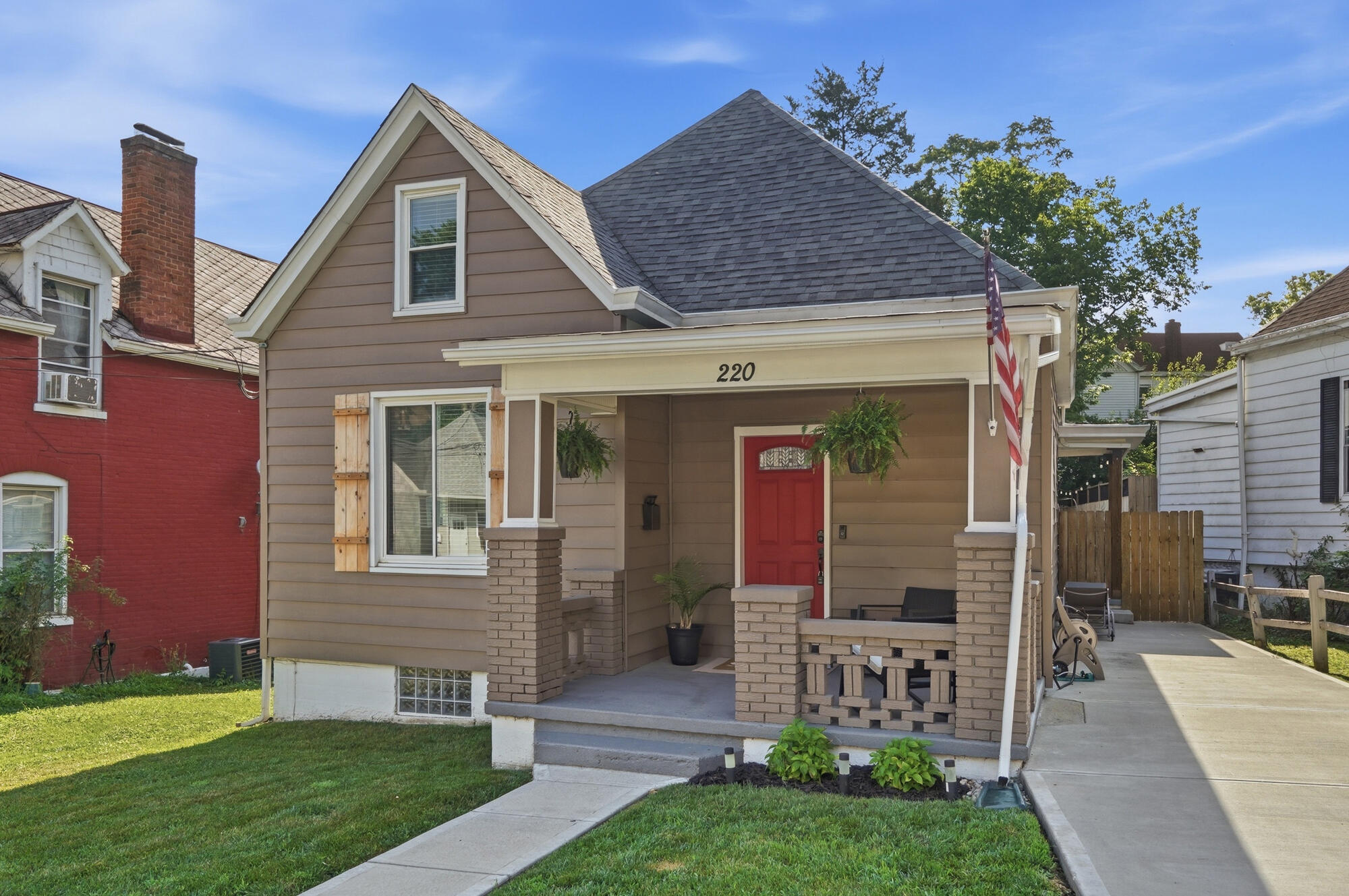 220 Montclair Avenue Covington, KY 41016 - Photo 2 of 43 014