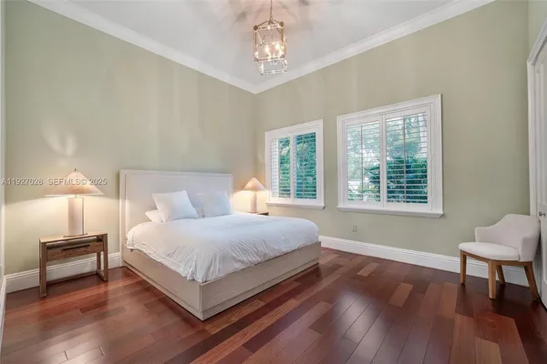 $5,390,000 | 6890 Southwest 94th Street, Pinecrest, FL 33156