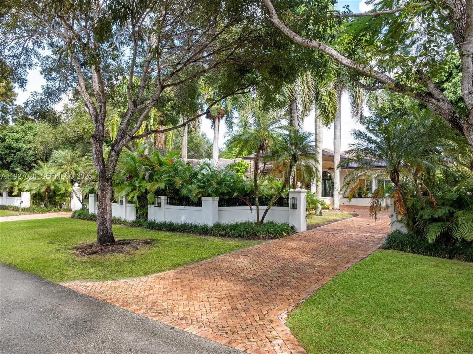 6890 Southwest 94th Street Pinecrest, FL 33156 - Photo 67 of 88