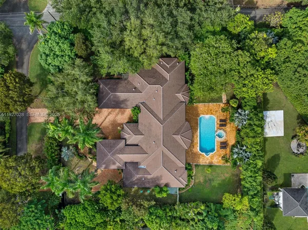 $5,390,000 | 6890 Southwest 94th Street, Pinecrest, FL 33156