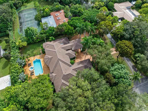 $5,390,000 | 6890 Southwest 94th Street, Pinecrest, FL 33156
