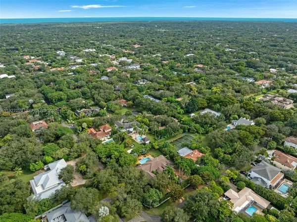 $5,390,000 | 6890 Southwest 94th Street, Pinecrest, FL 33156