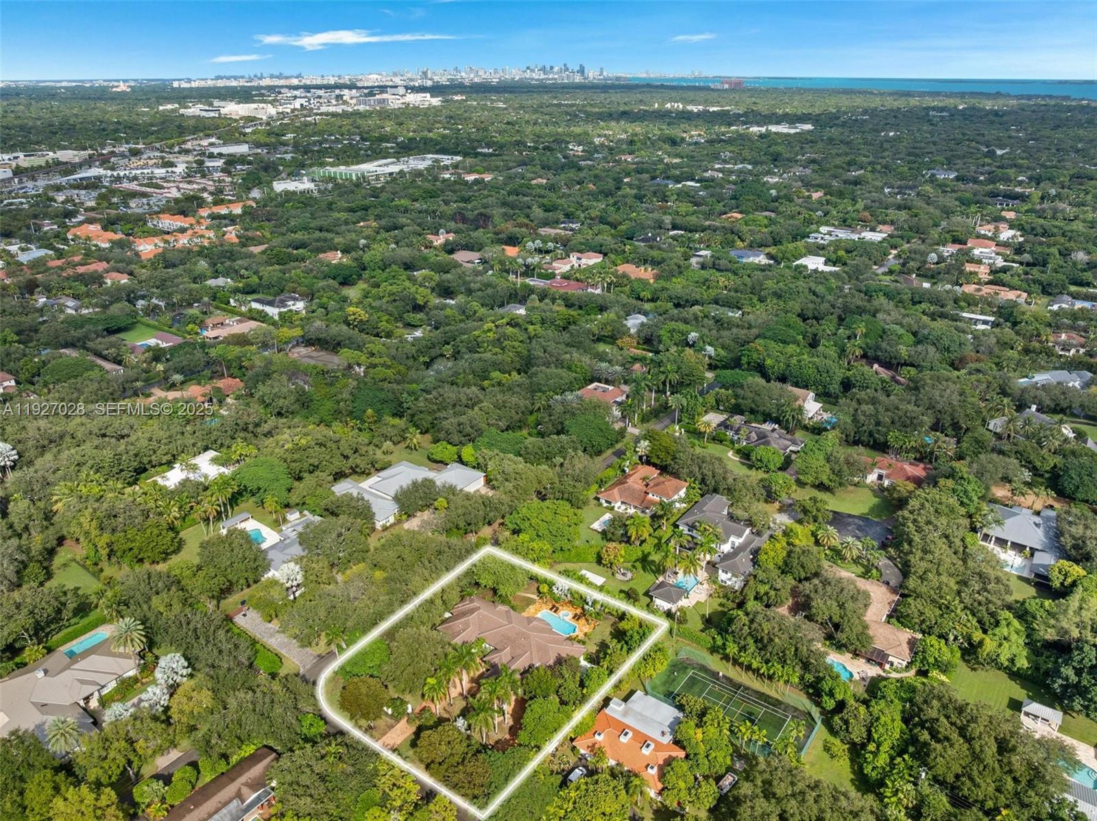 6890 Southwest 94th Street Pinecrest, FL 33156 - Photo 79 of 88