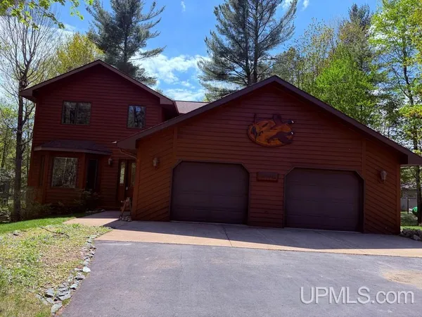 $610,000 | 8 Gold Drive, Ishpeming, MI 49849