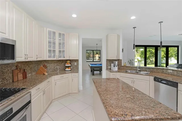 $1,075,000 | 3940 Southwest 144th Terrace, Miramar, FL 33027