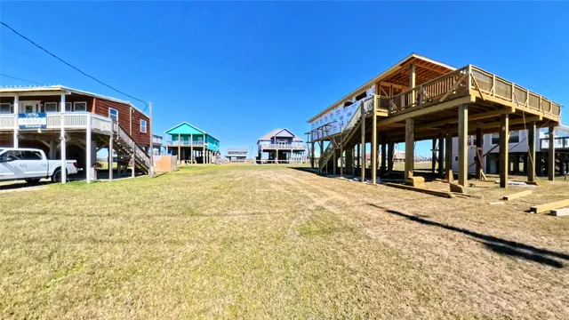 a view of a large building