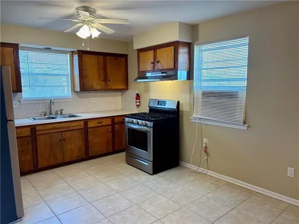 $1,450 | 627 Jefferson Avenue, New Orleans, LA 70115