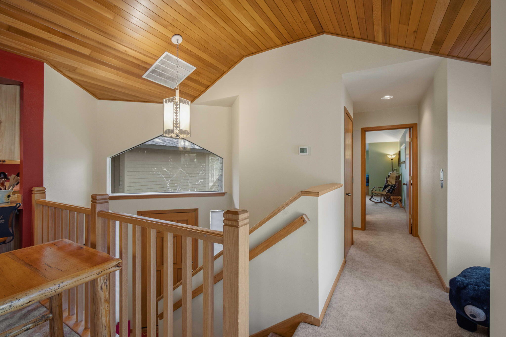 17682 Bittern Lane, Unit 31 Sunriver, OR 97707 - Photo 25 of 44 a view of an entryway