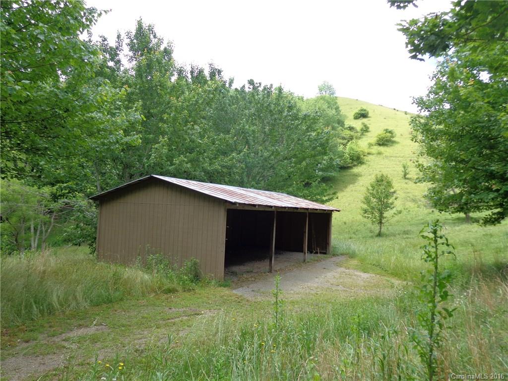 285 McCracken Farm Road Clyde, NC 28721 - Photo 22 of 24