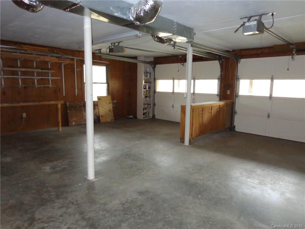 285 McCracken Farm Road Clyde, NC 28721 - Photo 23 of 24