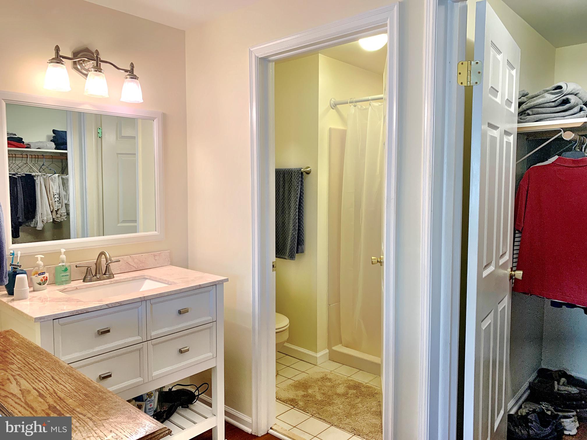 22 Ross Road Burlington Township, NJ 08016 - Photo 16 of 26 Gallery Image 16