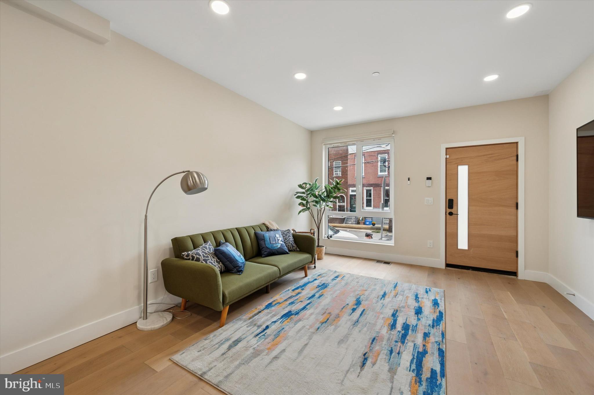 2439 East Huntingdon Street Philadelphia, PA 19125 - Photo 11 of 41