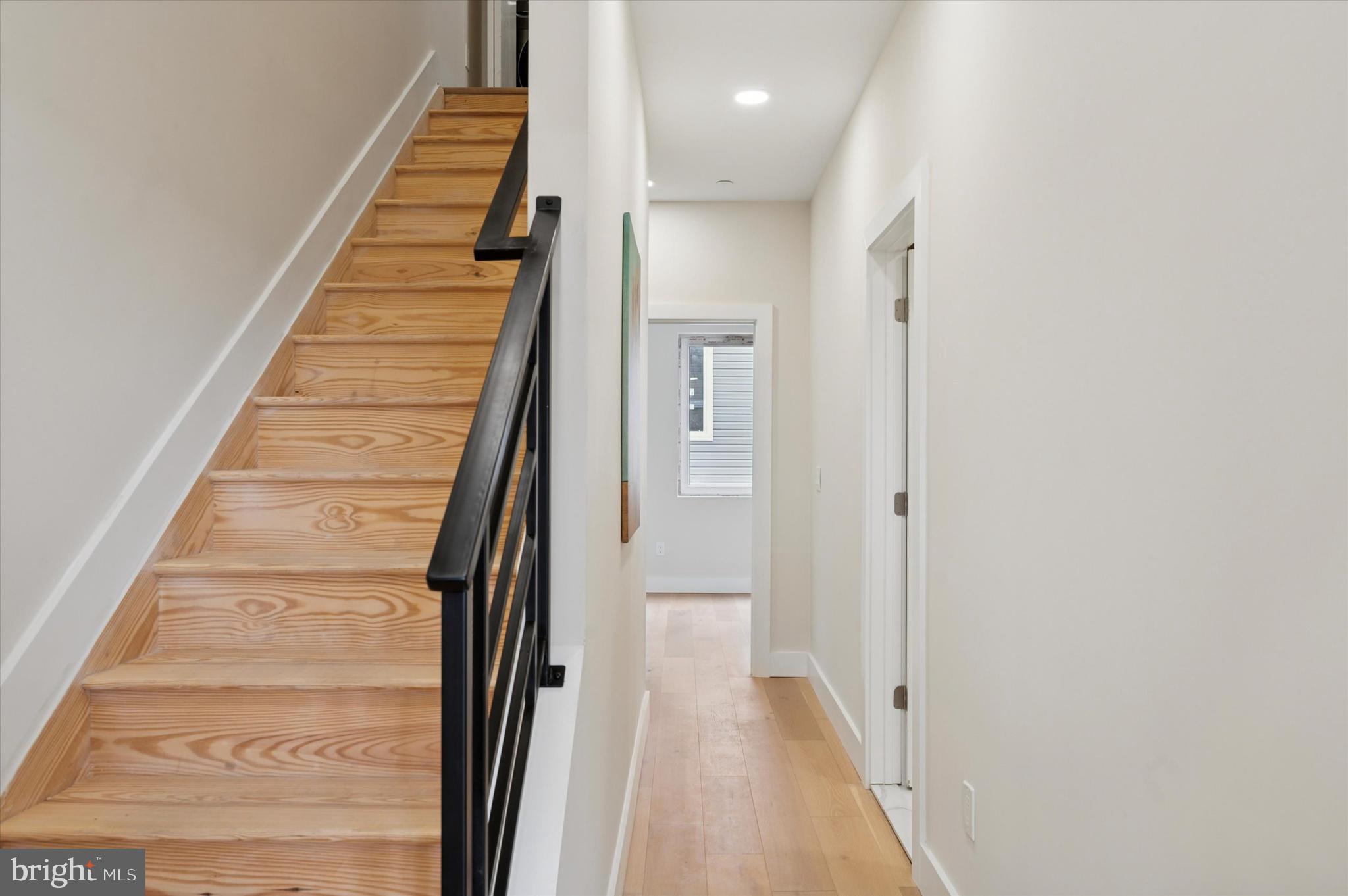 2439 East Huntingdon Street Philadelphia, PA 19125 - Photo 13 of 41