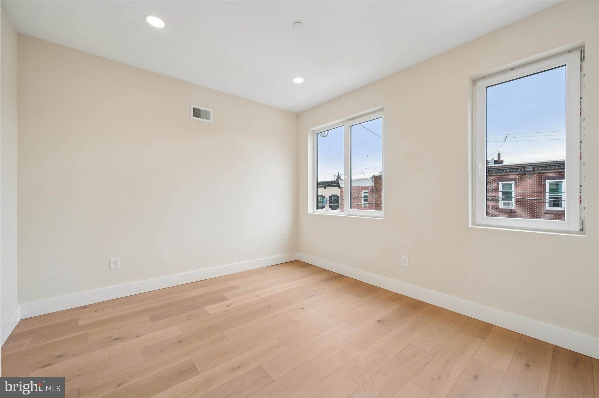 2439 East Huntingdon Street Philadelphia, PA 19125 - Photo 19 of 41