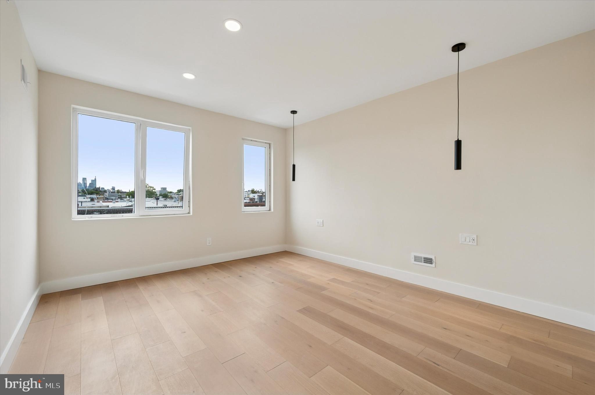 2439 East Huntingdon Street Philadelphia, PA 19125 - Photo 25 of 41