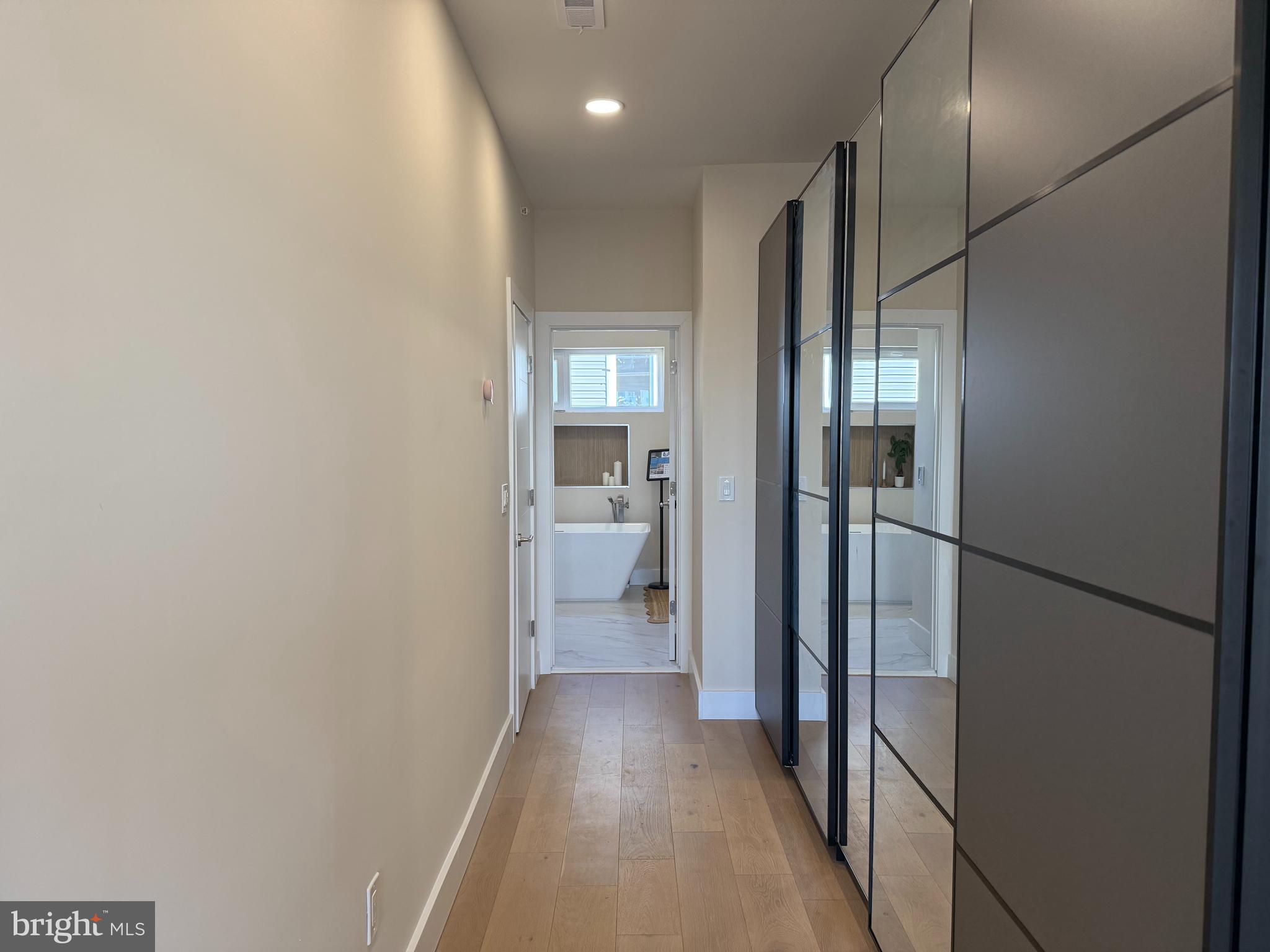 2439 East Huntingdon Street Philadelphia, PA 19125 - Photo 28 of 41