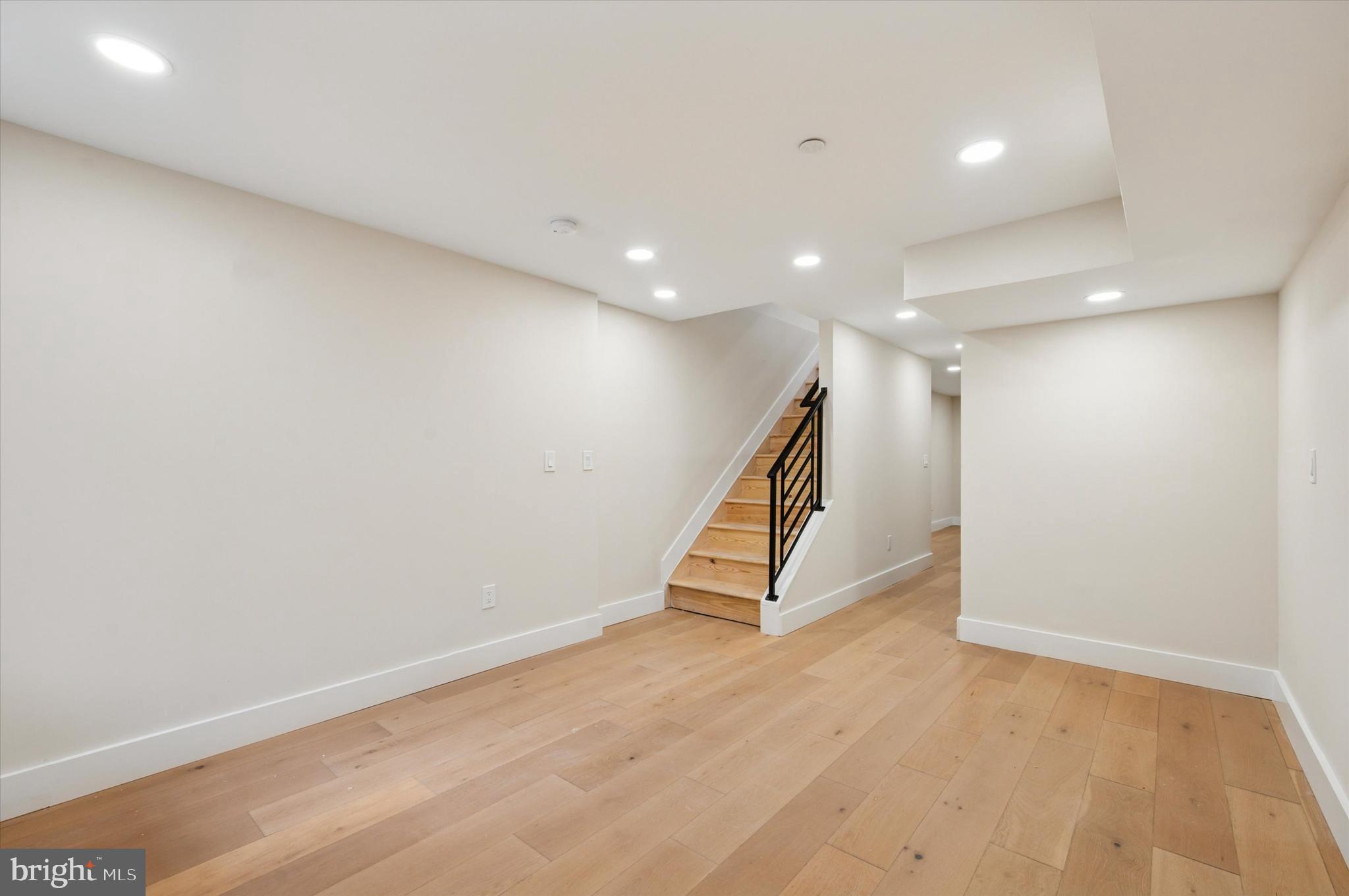 2439 East Huntingdon Street Philadelphia, PA 19125 - Photo 38 of 41