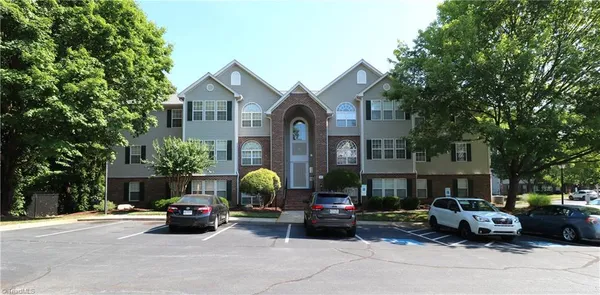 $1,325 | 421 Timberline Ridge Court, Winston-Salem, NC 27106
