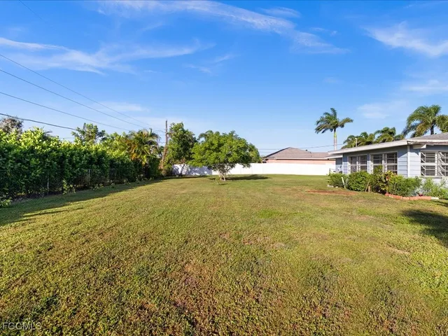 $264,900 | 244 Southeast 45th Terrace, Cape Coral, FL 33904