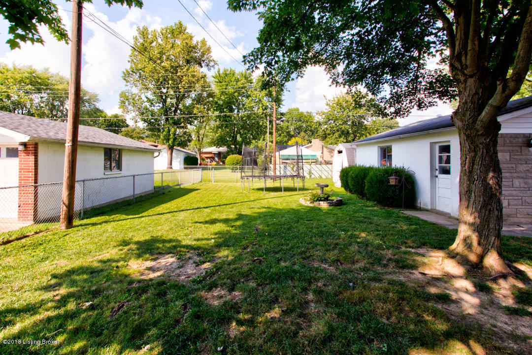 1037 Franelm Road Louisville, KY 40214 - Photo 26 of 27 1037 Franelm Rd-27